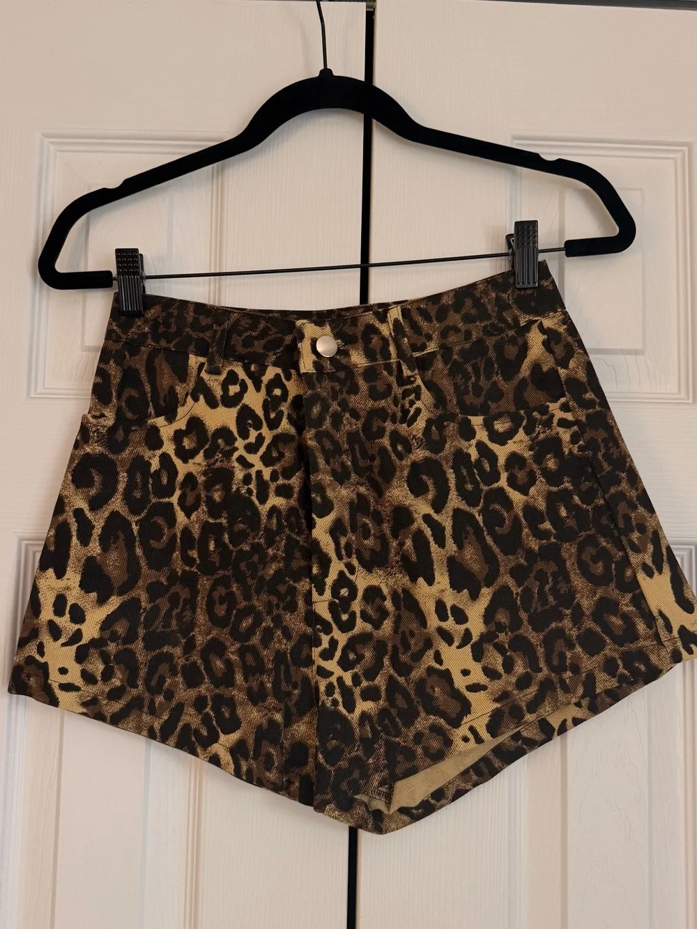 Leopard Print Women's Denim Shorts - Brown